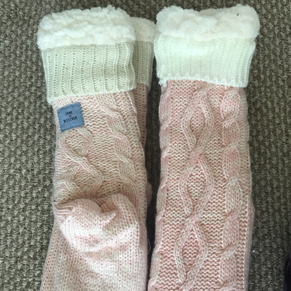 BRAND NEW SUPER SOFT PLUSHY SLIPPER SOCK